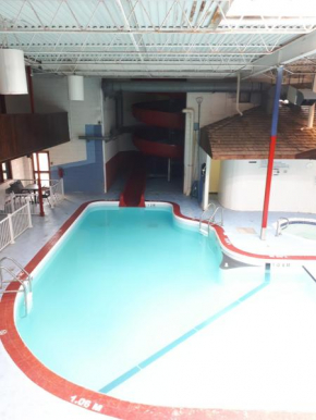 Westwood Inn Hotel and Indoor Water Park